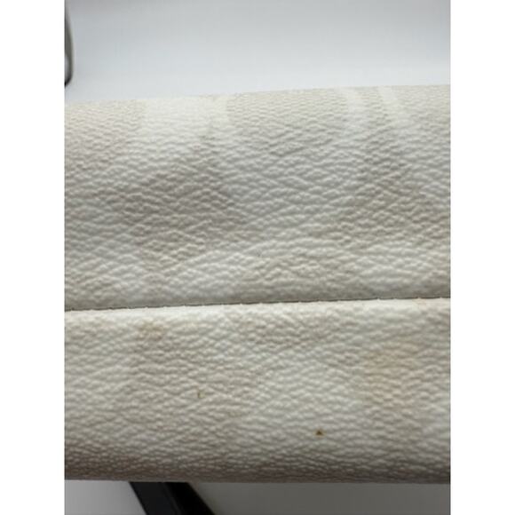 RETAIL $250 Carry All Pouch with Wristlet In Signature Canvas*Brand-New gorgeous - Picture 12 of 14